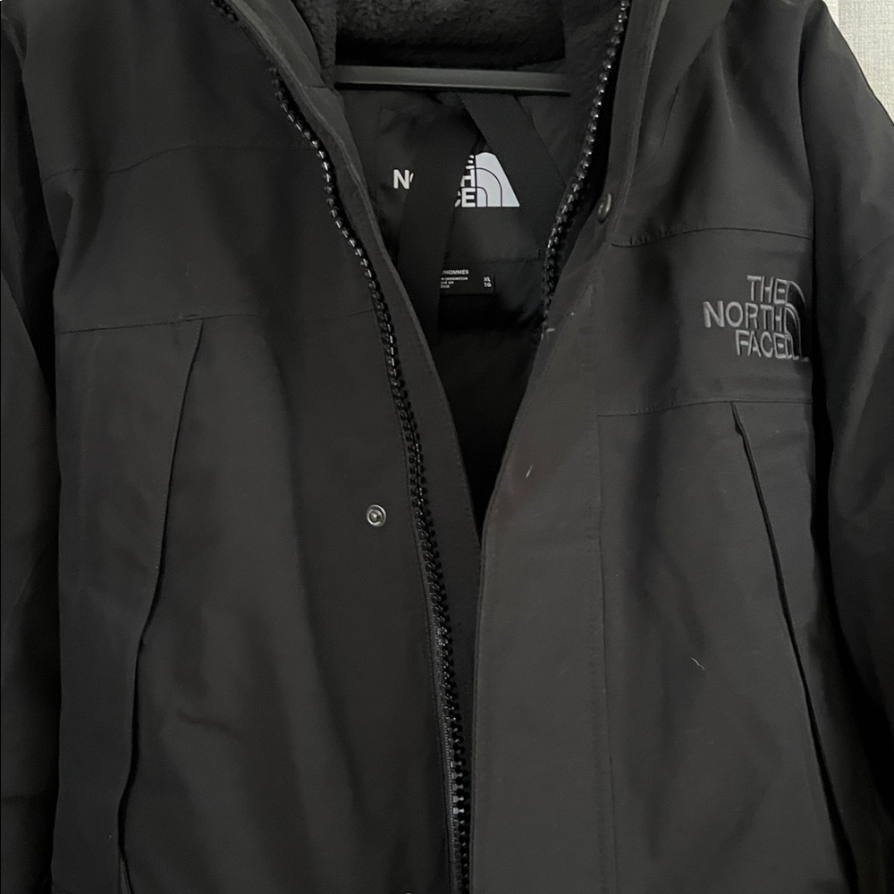 THE NORTH FACE Men's Expedition McMurdo Parka, Black - Picture 4 of 15